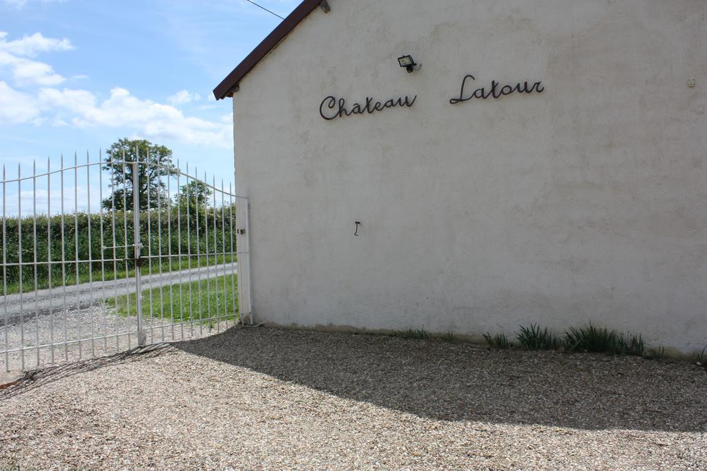 Chateau Latour Fours  Exteriör bild